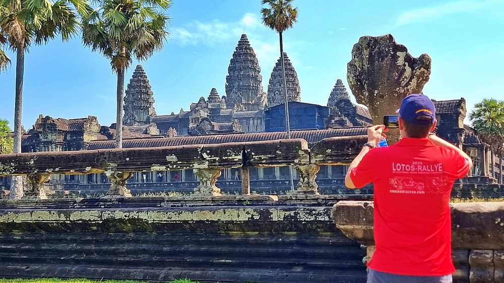 Angkor Explorer